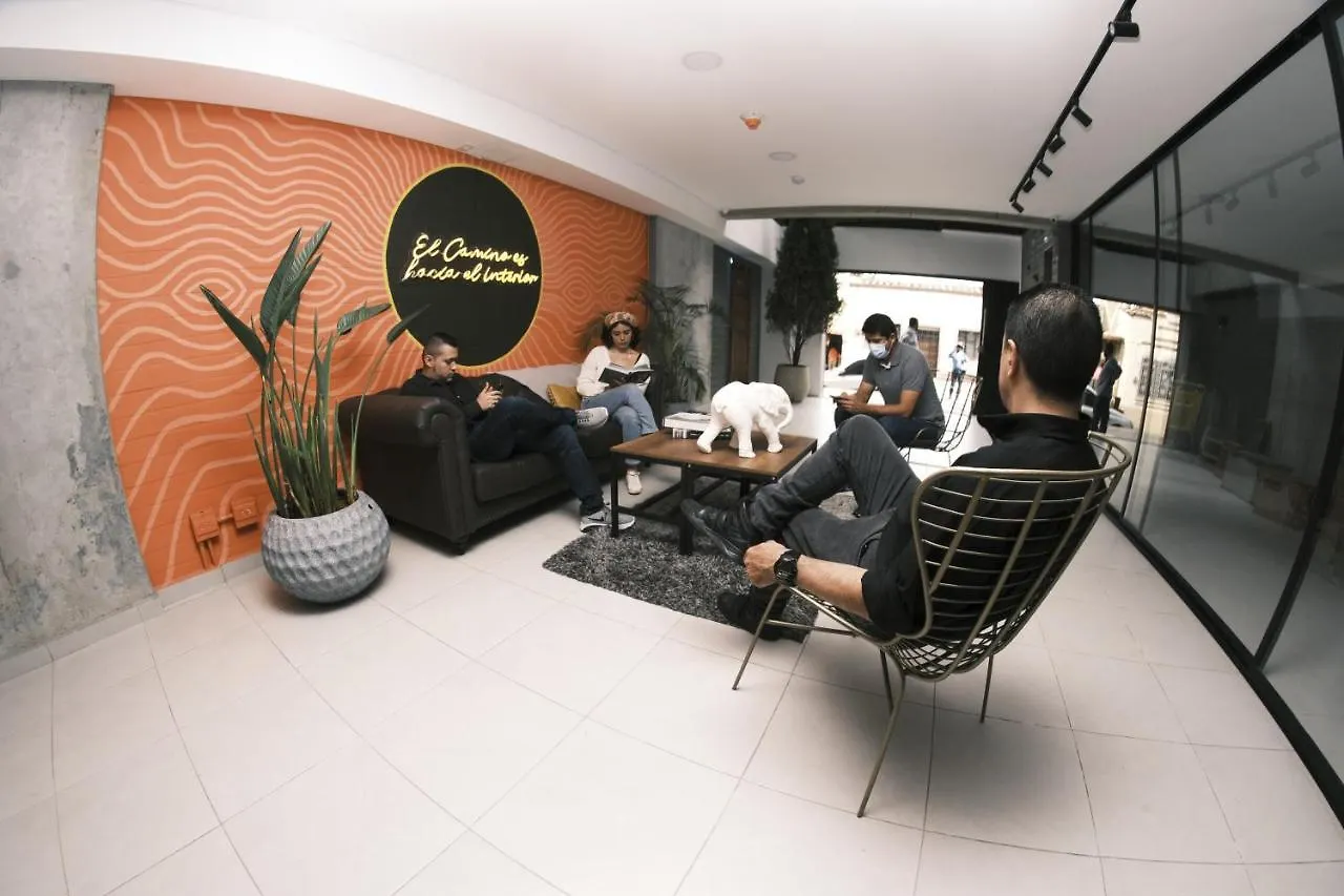 Aparthotel Inverso Cl 47 Coliving Medellín Kolumbien